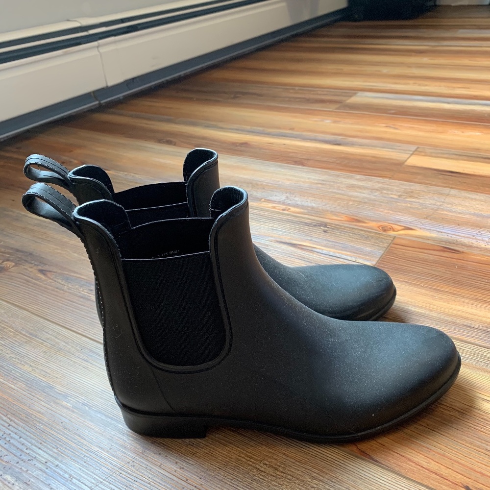 Women's Black Chelsea Rain Boots